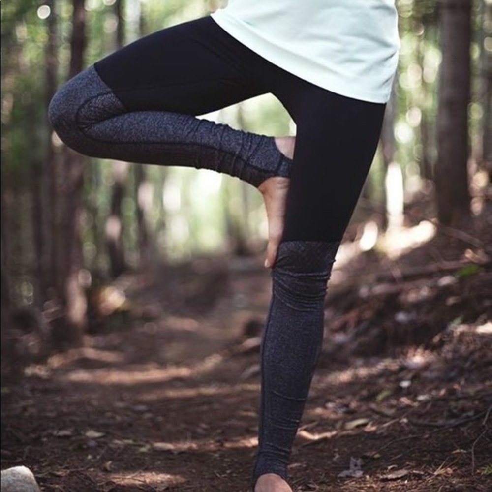 Lululemon WUNDER under leggings